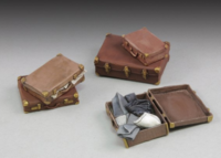 Assorted suitcases - Image 1